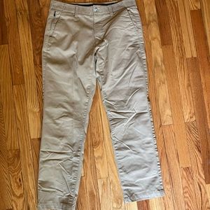 Mens Eddie Bauer Stretch Chinos